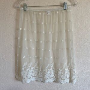 Super cute white shear skirt.